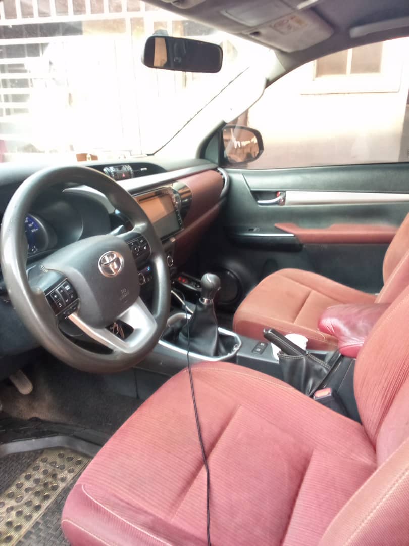 Escort Hilux siren