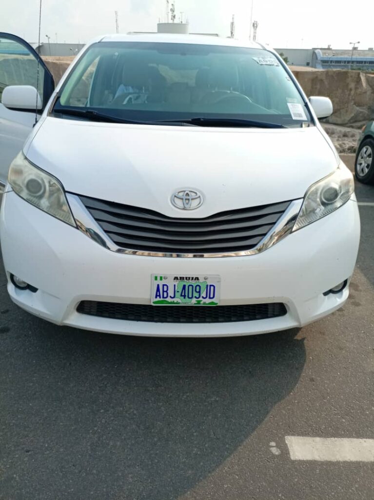 Toyota Sienna for rent in Abuja