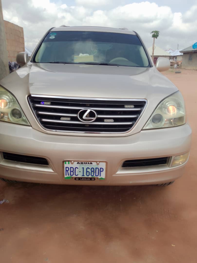 Toyota Lexus GX470 for rent