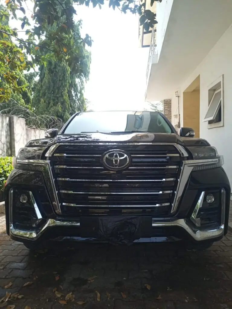 Toyota Landcruiser for rent in Abuja