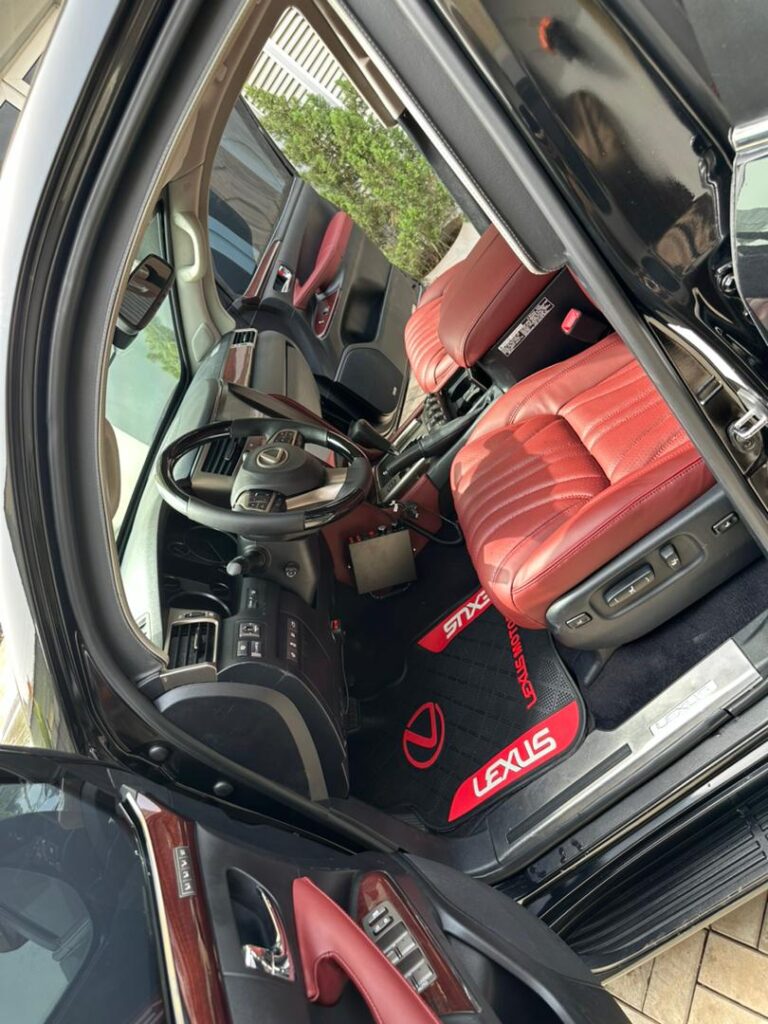 Bulletproof Lexus LX 570 for rent 